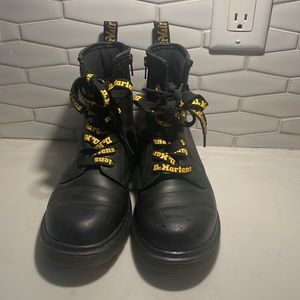 Selling DR. MARTENS boots